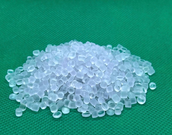 Hạt nhựa PVC trong tím